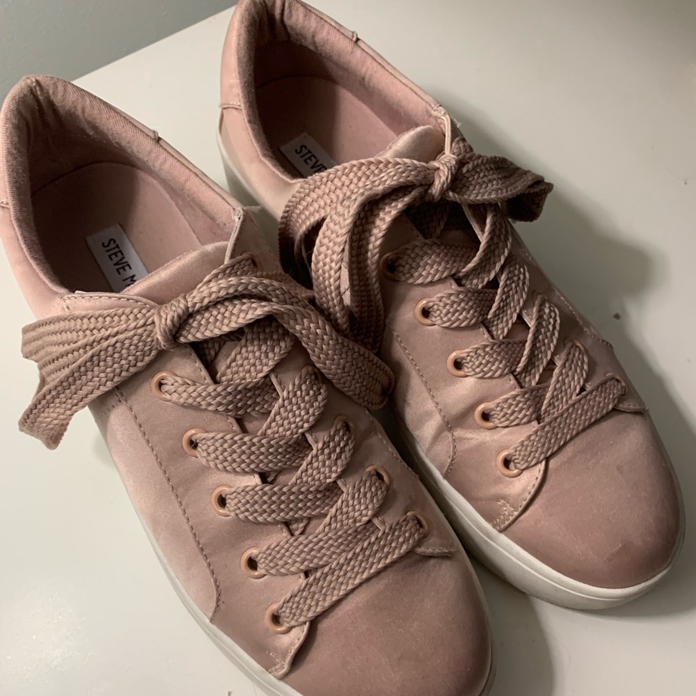 Steve Madden Platform Sneakers